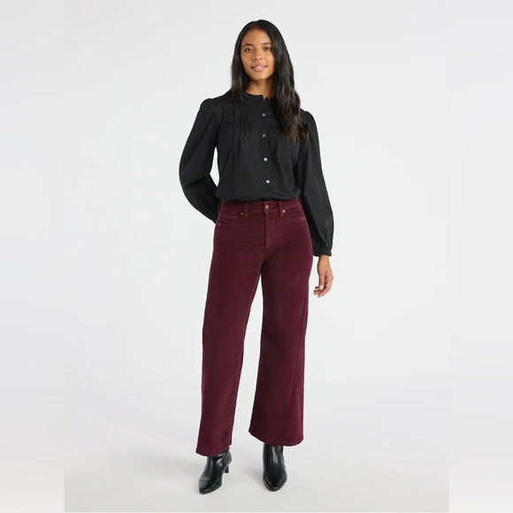NEW Time and Tru Women's Velvet Wide Leg Pants, 32" Inseam, size 6 Burgundy Wine - Picture 3 of 6